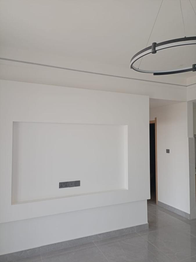 1 Bed Apartment with En Suite at Kingara Rd - 9