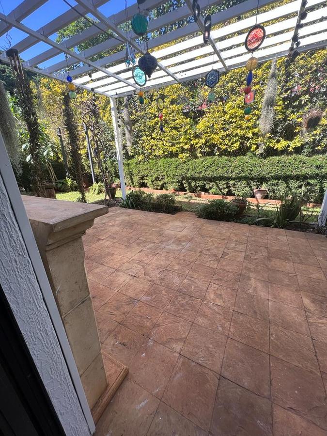 5 Bed Townhouse with En Suite in Lavington - 9