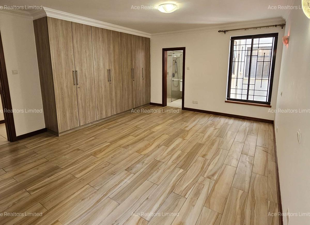 4 Bed Apartment with En Suite at General Mathenge - 6