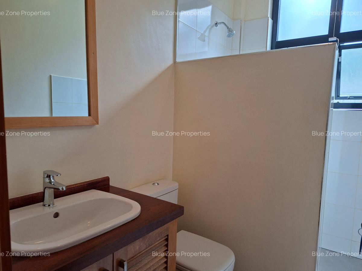 Furnished 1 Bed Apartment with En Suite at Kyuna Crescent - 16