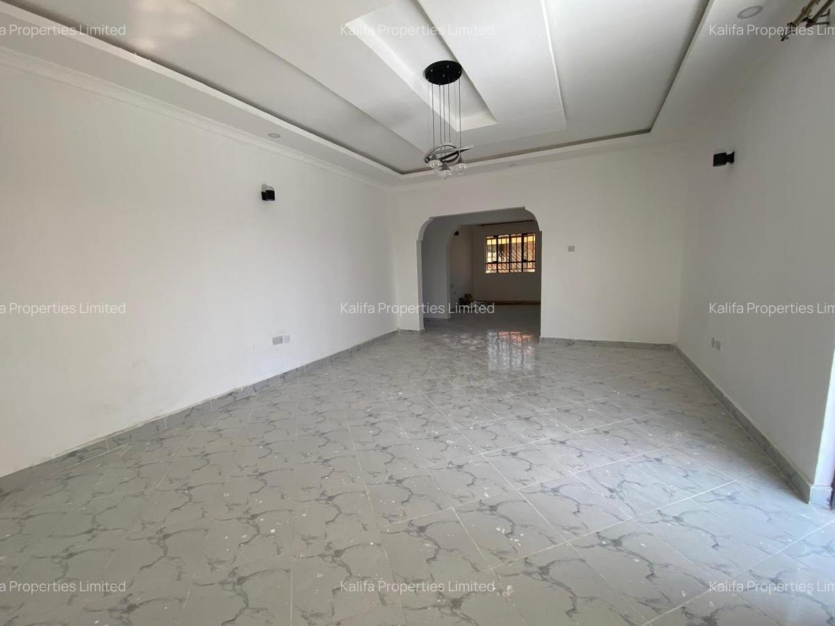 3 Bed House with En Suite in Kitengela - 2