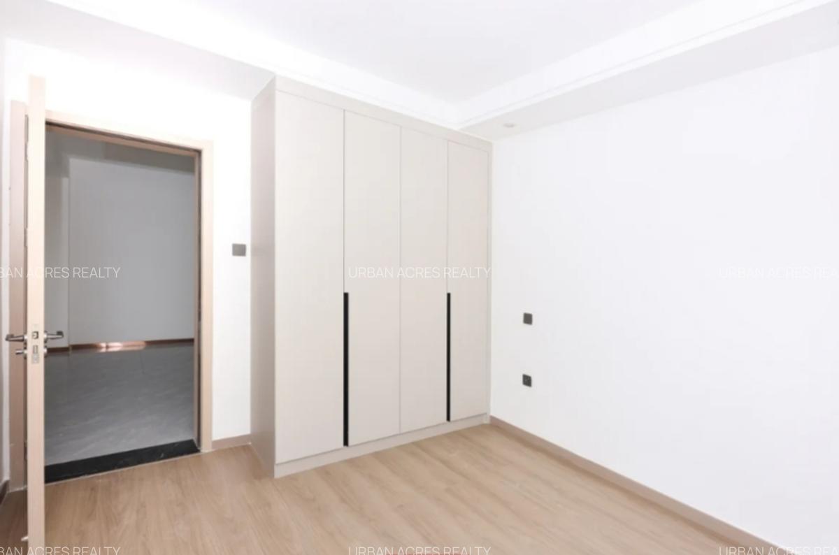 2 Bed Apartment with En Suite at Riverside Drive - 7