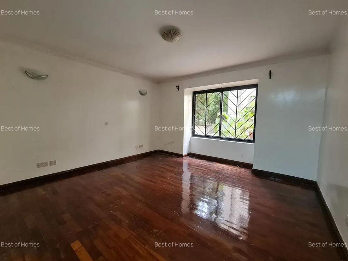 3 Bed Apartment with En Suite in Kileleshwa - 5