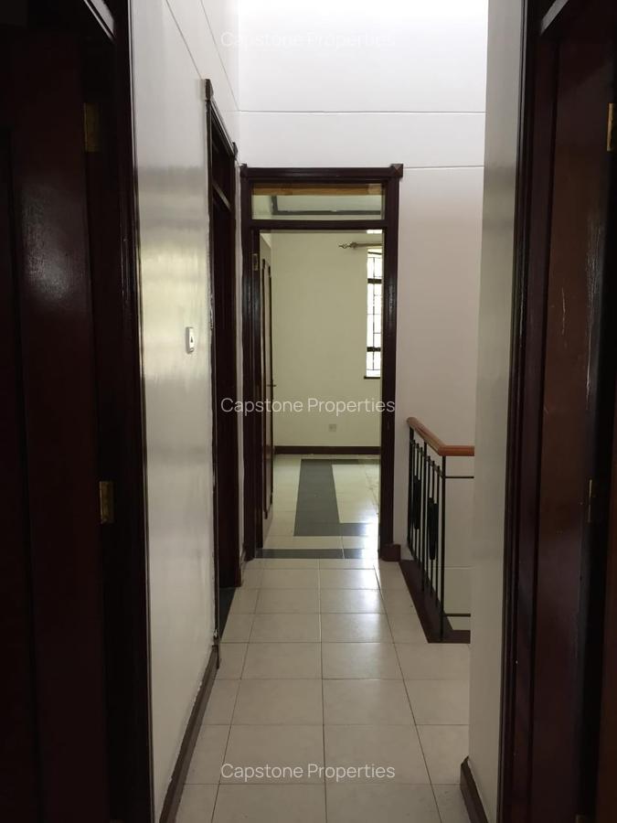 4 Bed Townhouse with En Suite in Spring Valley - 6