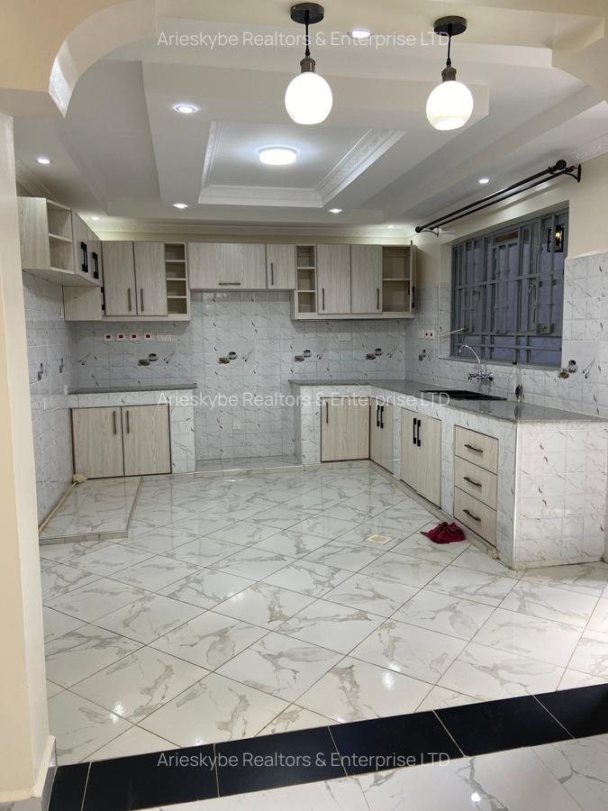 4 Bed House with En Suite in Ruiru - 3