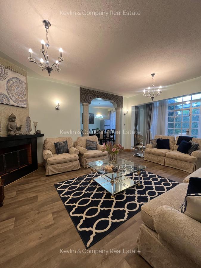 5 Bed Townhouse with En Suite in Riverside - 16