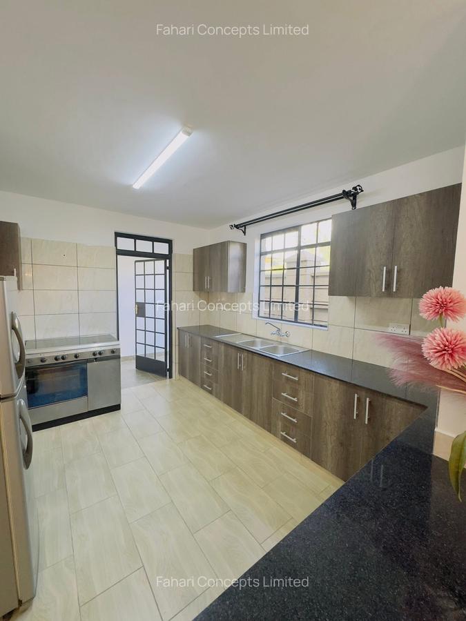 4 Bed Townhouse with En Suite at Syokimau Mwananchi Road - 4