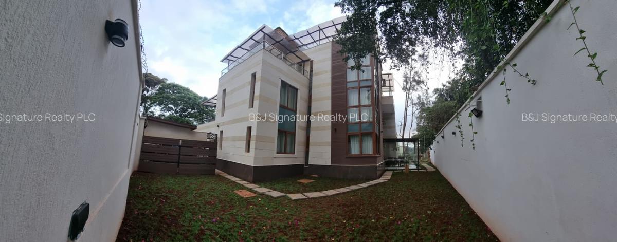 5 Bed Villa with En Suite in Lavington - 6