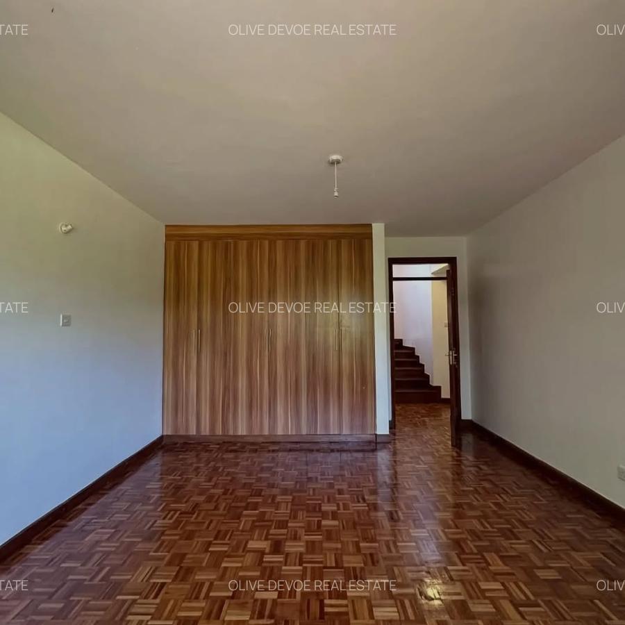 5 Bed House with En Suite in Karen - 10