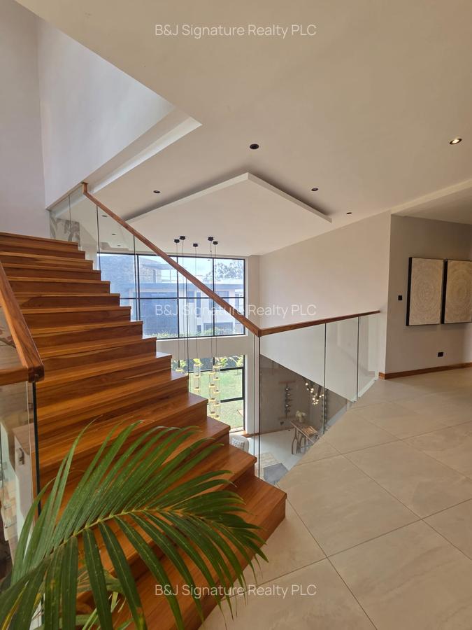 4 Bed Apartment with En Suite in Loresho - 10