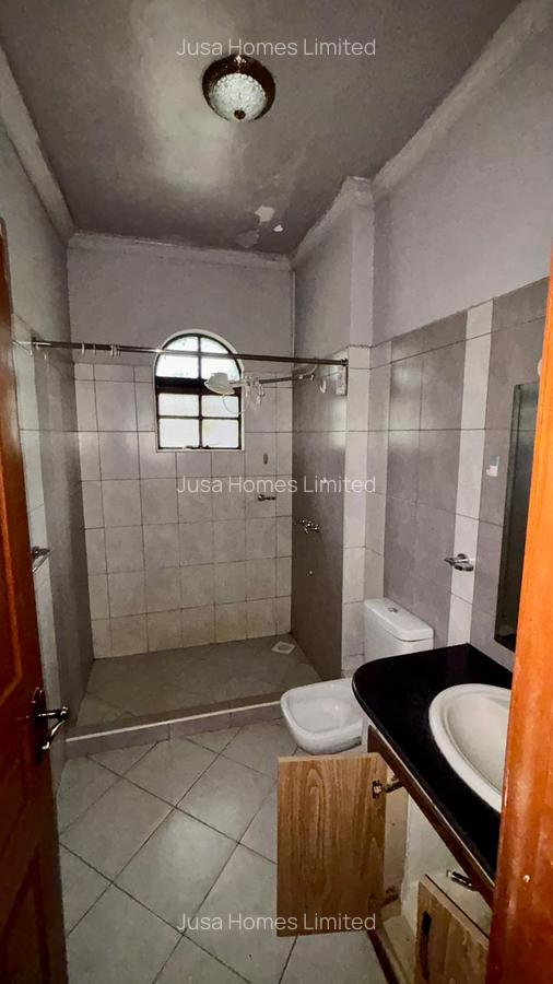4 Bed House in Kiambu Road - 7