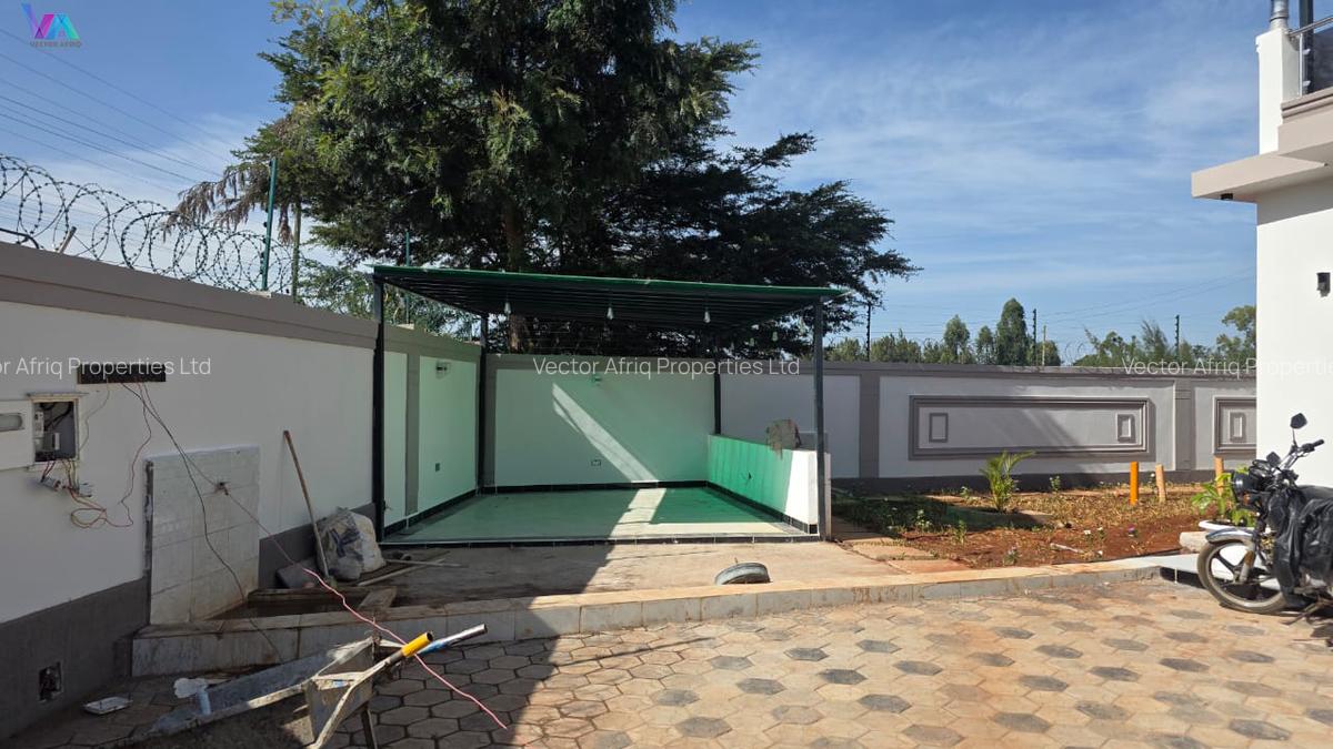 4 Bed Townhouse with En Suite in Ruiru - 3