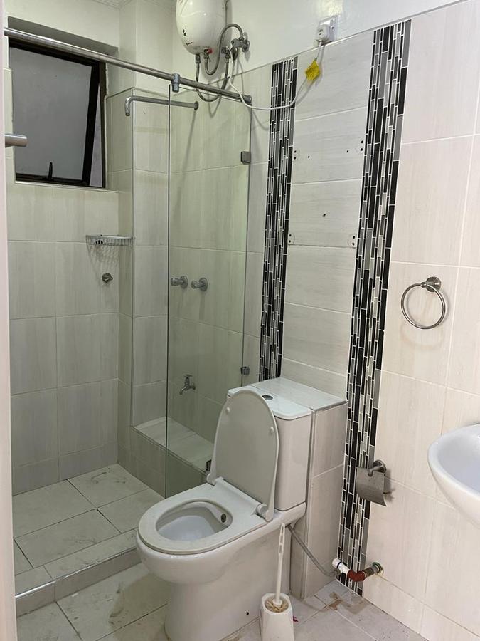 Serviced 3 Bed Apartment with En Suite at Tudor - 4