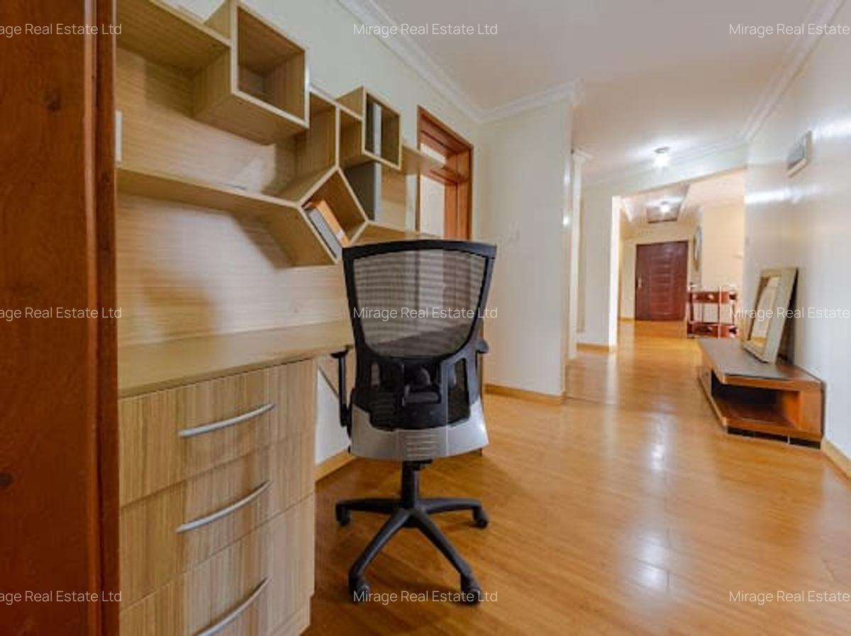 3 Bed Apartment with En Suite in Kilimani - 14