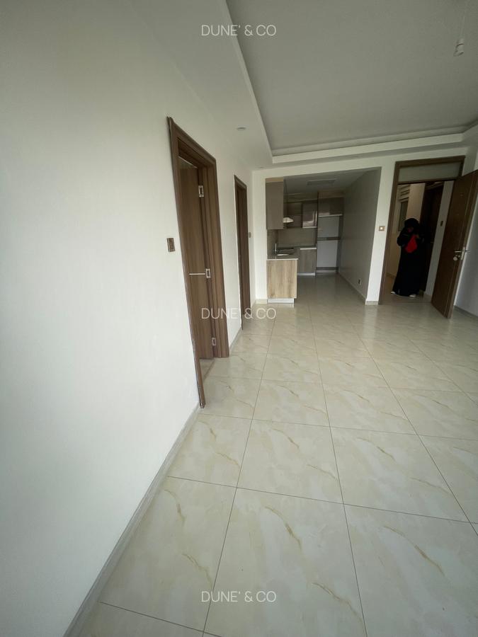 1 Bed Apartment with En Suite in Westlands Area - 4