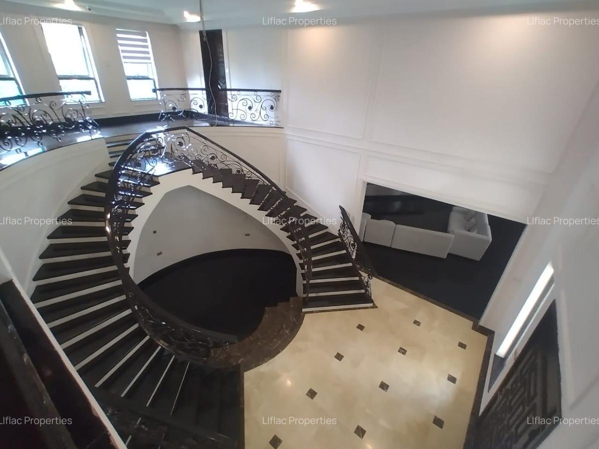 7 Bed House with En Suite in Karen - 13