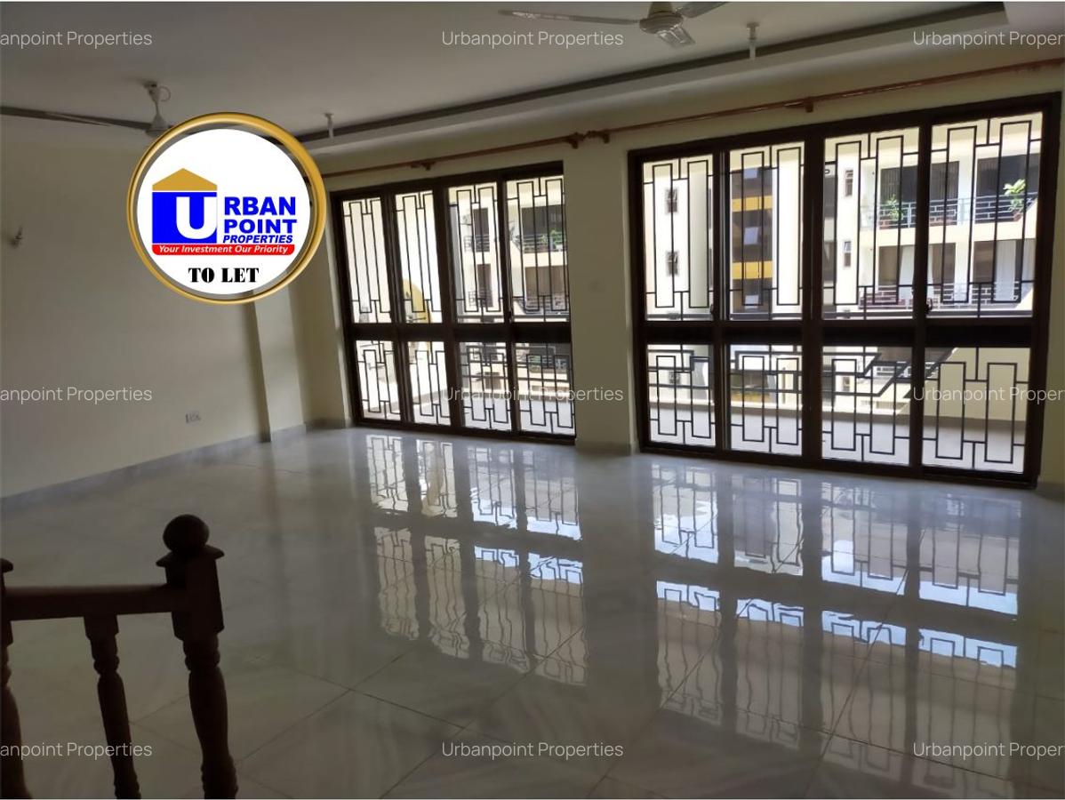 3 Bed House with En Suite in Nyali Area - 2