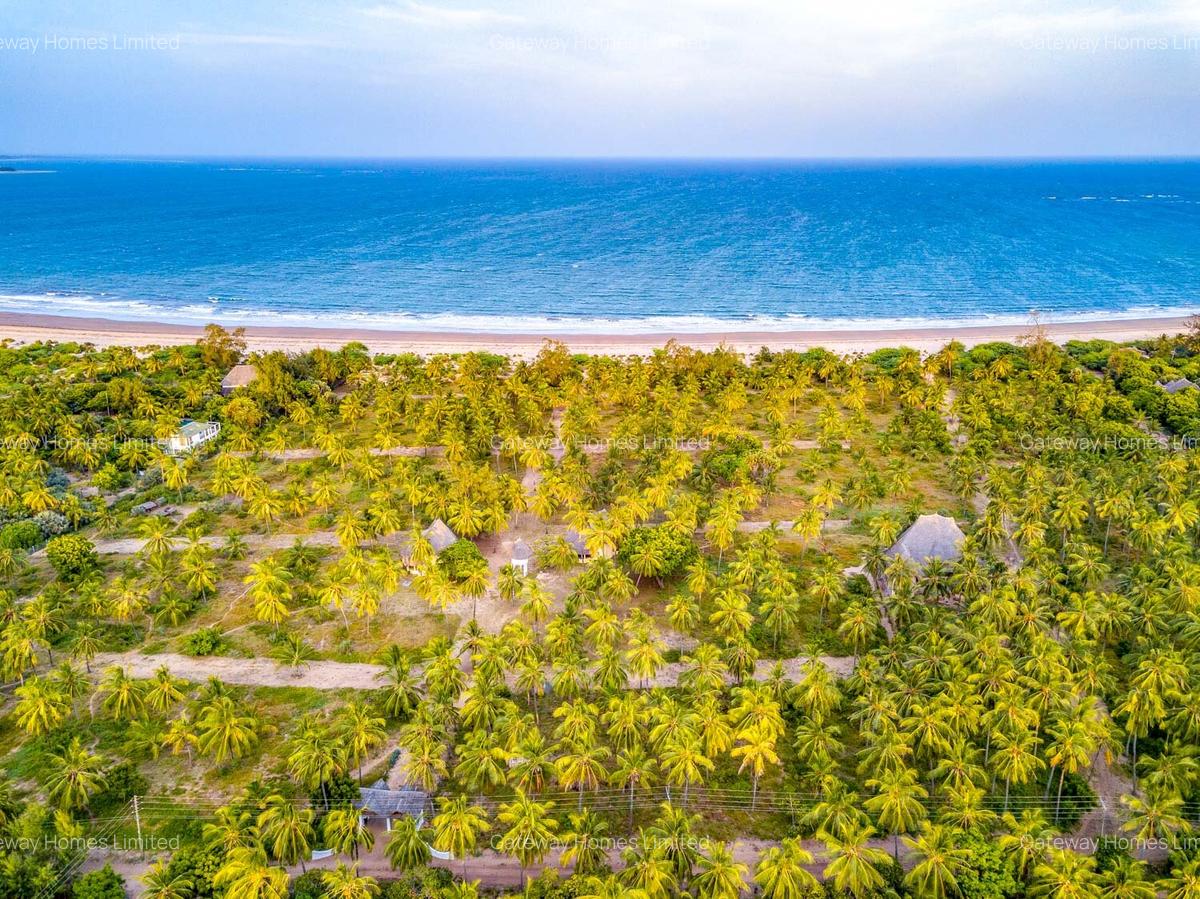 3 Bed Villa with En Suite at Malindi - 5