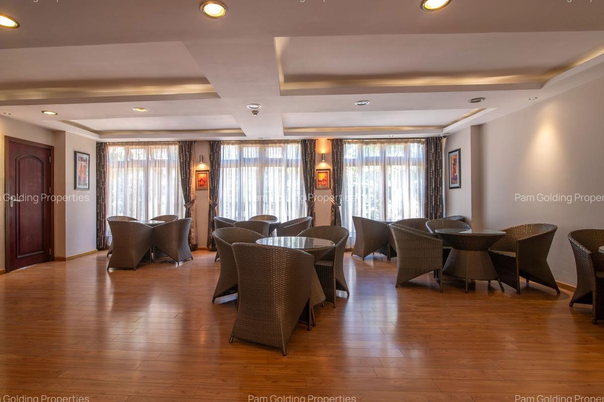 Furnished 1 Bed Apartment with En Suite in Westlands Area - 18