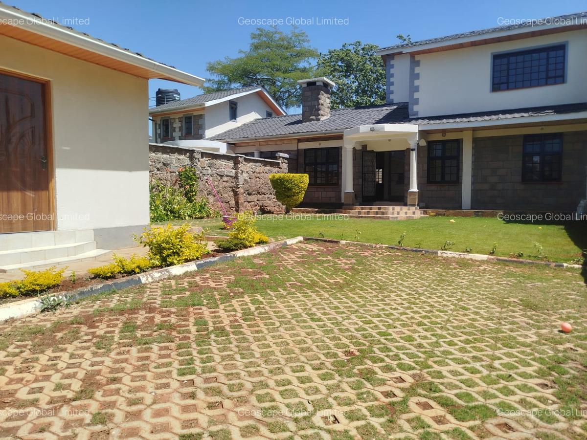 4 Bed House with En Suite in Karen - 1