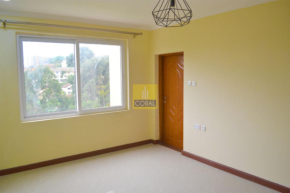 3 Bed Apartment with En Suite at Nairobi - 17