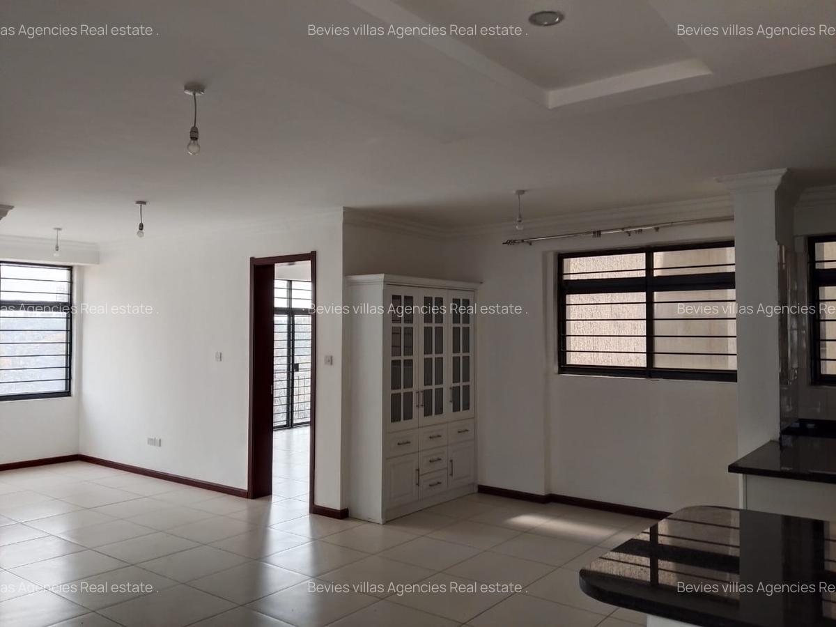 3 Bed Apartment with En Suite in General Mathenge - 5