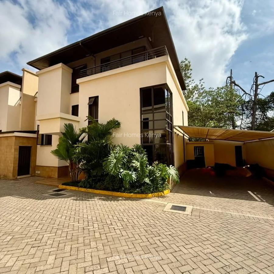 4 Bed Townhouse with En Suite at Othaya Road - 1