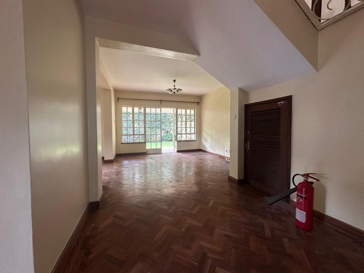 5 Bed Apartment with En Suite at Lavington - 16