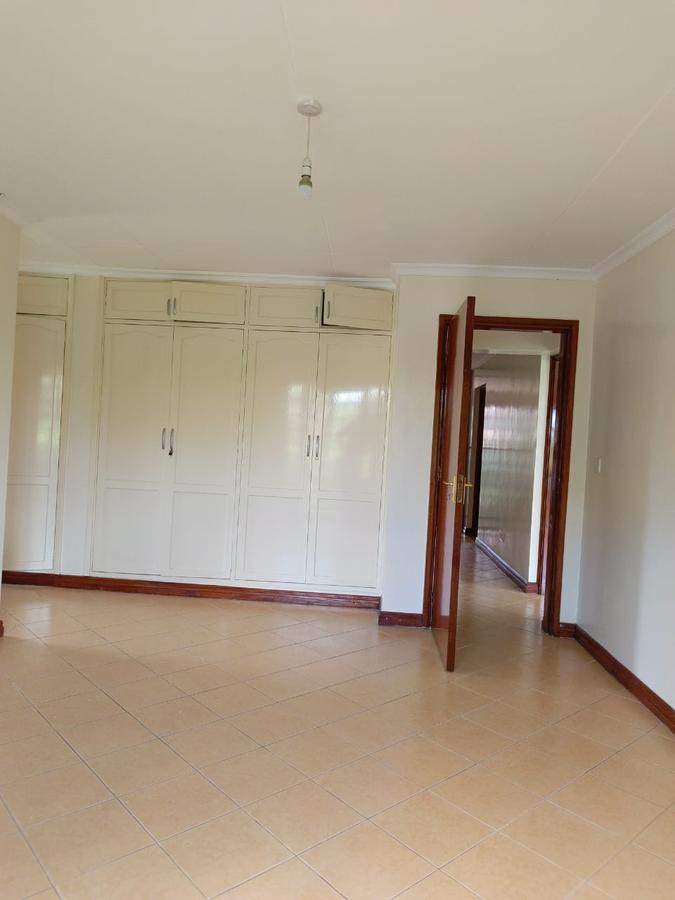 4 Bed House with En Suite at Runda - 16