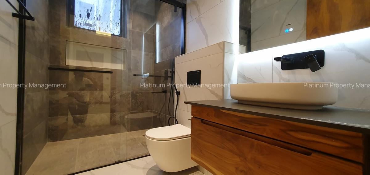 2 Bed Apartment with En Suite at Peponi Rd - 9