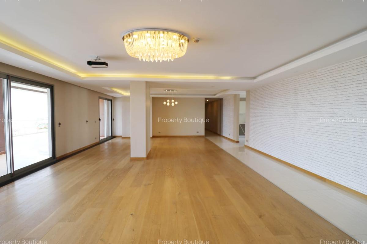 5 Bed Apartment with Swimming Pool in Kileleshwa - 18