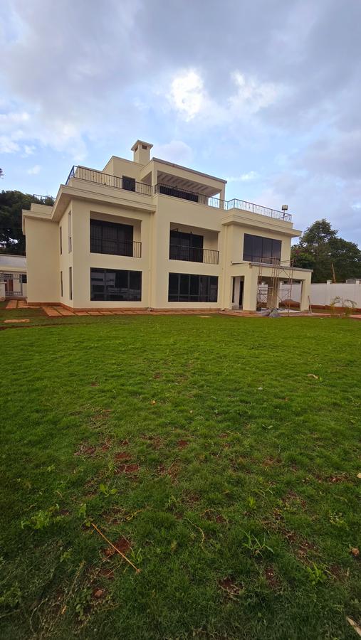 5 Bed House with En Suite in Kitisuru - 1