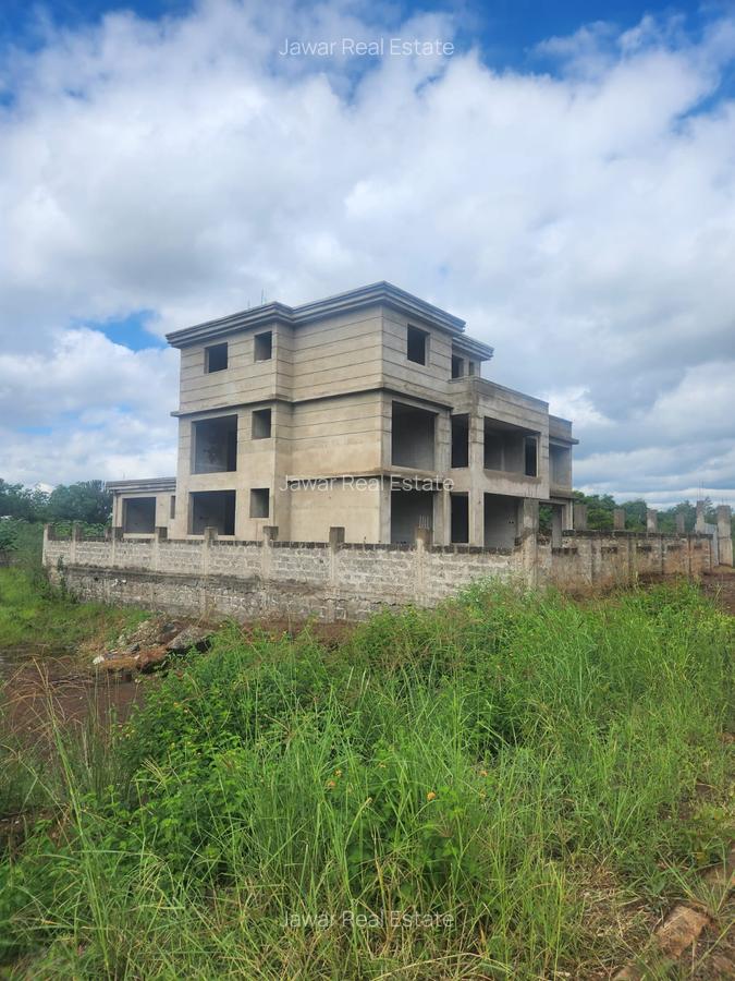 5 Bed Villa with En Suite in Thika - 5