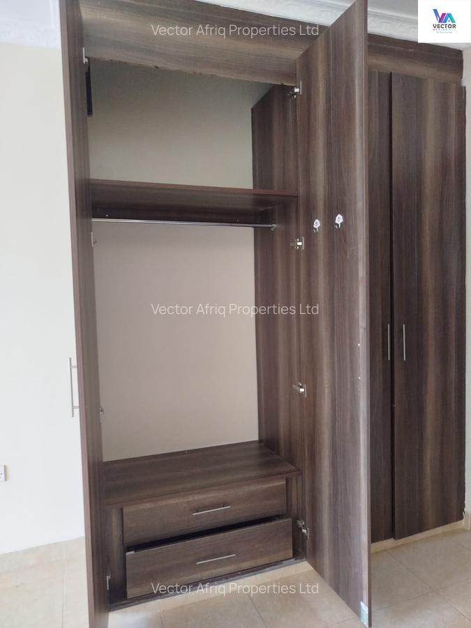 3 Bed House with En Suite in Kitengela - 12