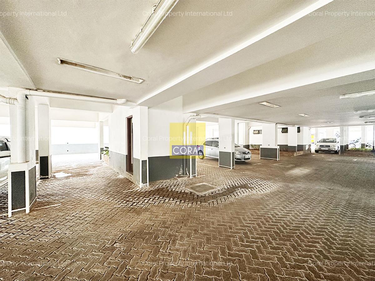 3 Bed Apartment in Rhapta Road - 16