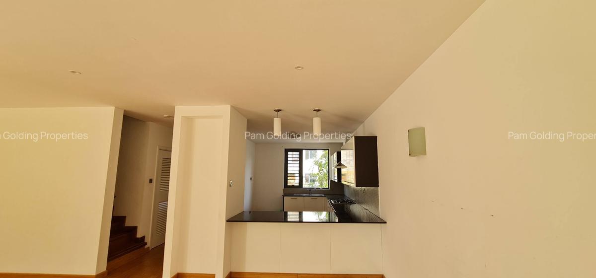 4 Bed Townhouse at Garden City - 4