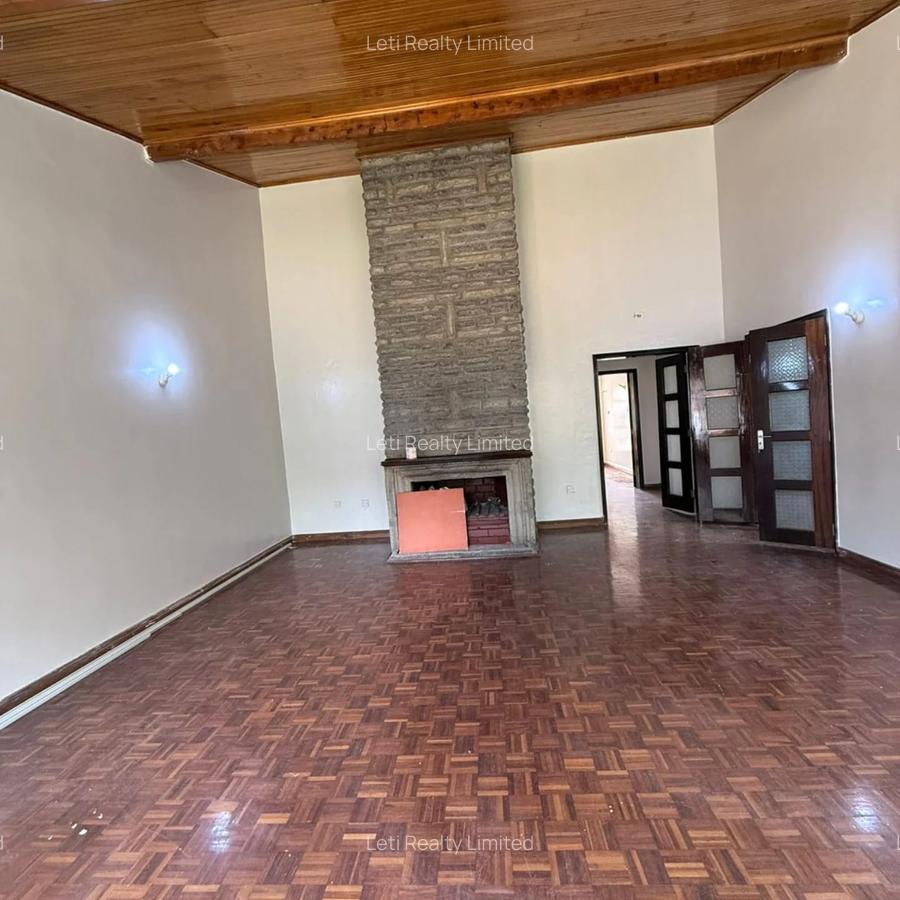 4 Bed Townhouse with En Suite in Kilimani - 2
