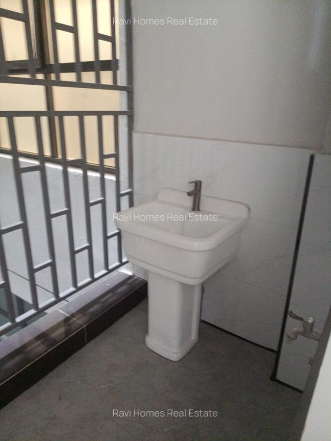 2 Bed Apartment with En Suite in Kilimani - 7