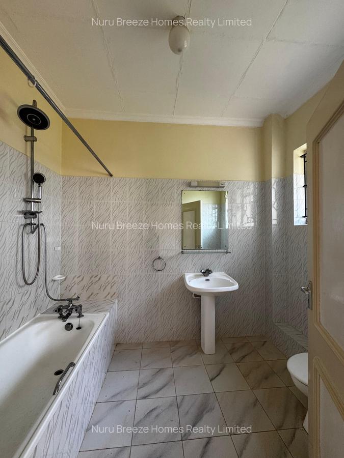 5 Bed House with En Suite in Gigiri - 7