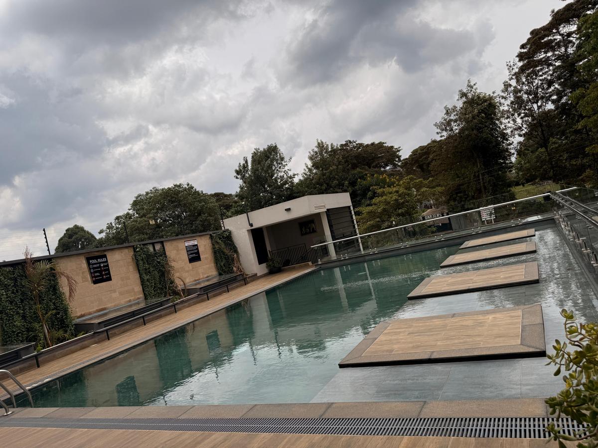 4 Bed Villa with En Suite in Runda - 2