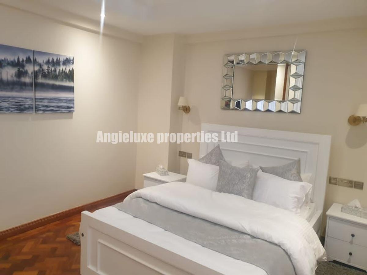 Furnished 3 Bed Apartment with En Suite at Riverside Drive - 16