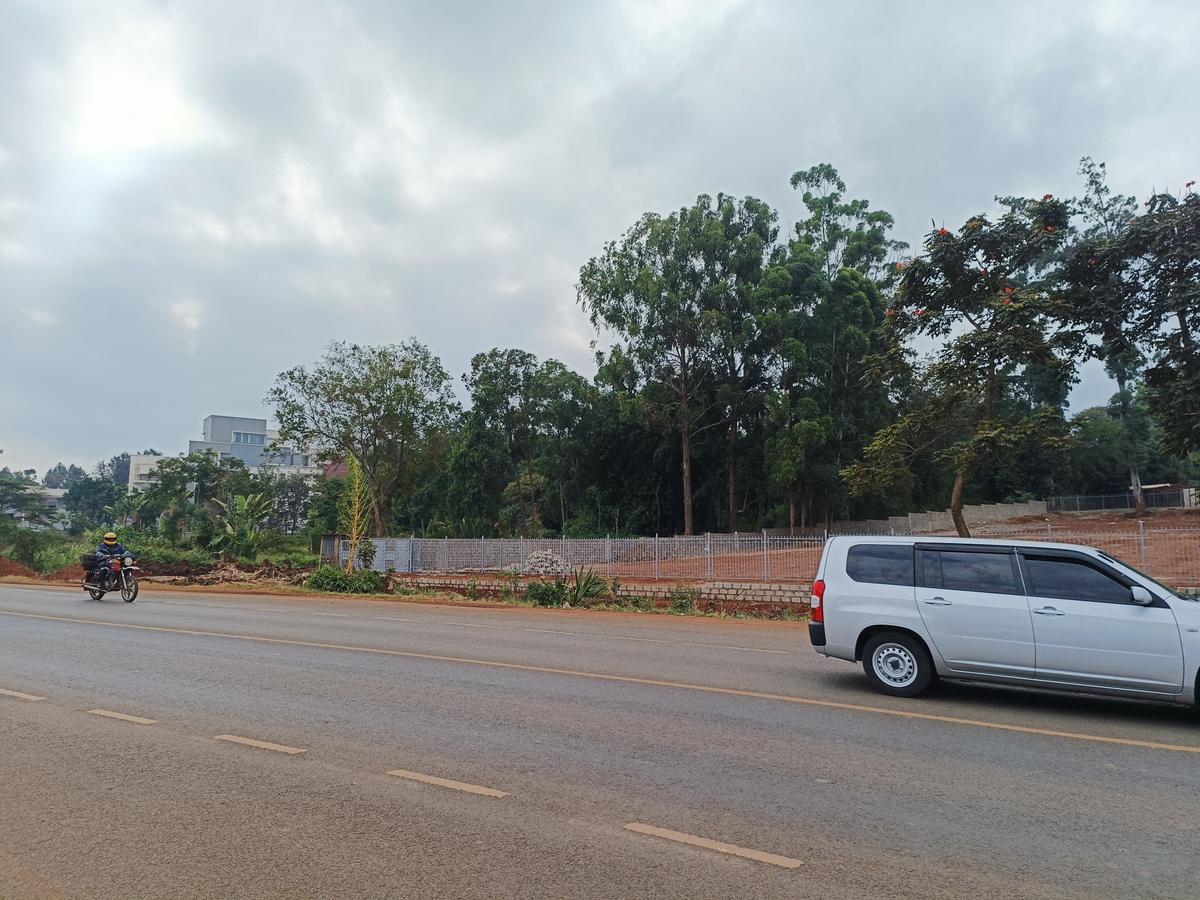 4.5 ac Land at Along Kiambu Road Next To Former Kigwa Conference Hotel - 3