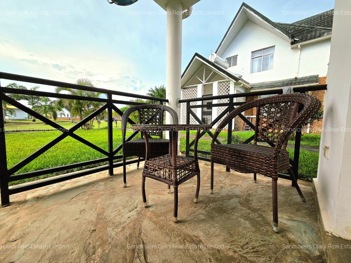 3 Bed Villa with En Suite in Diani - 2