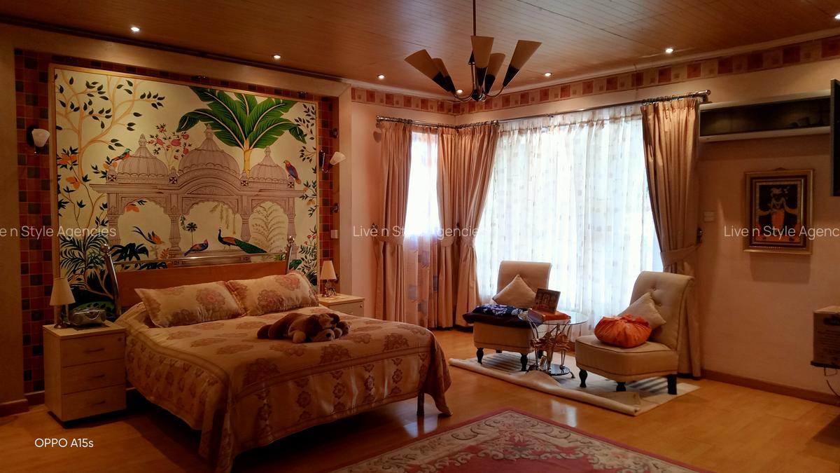 6 Bed House with En Suite in Runda - 8