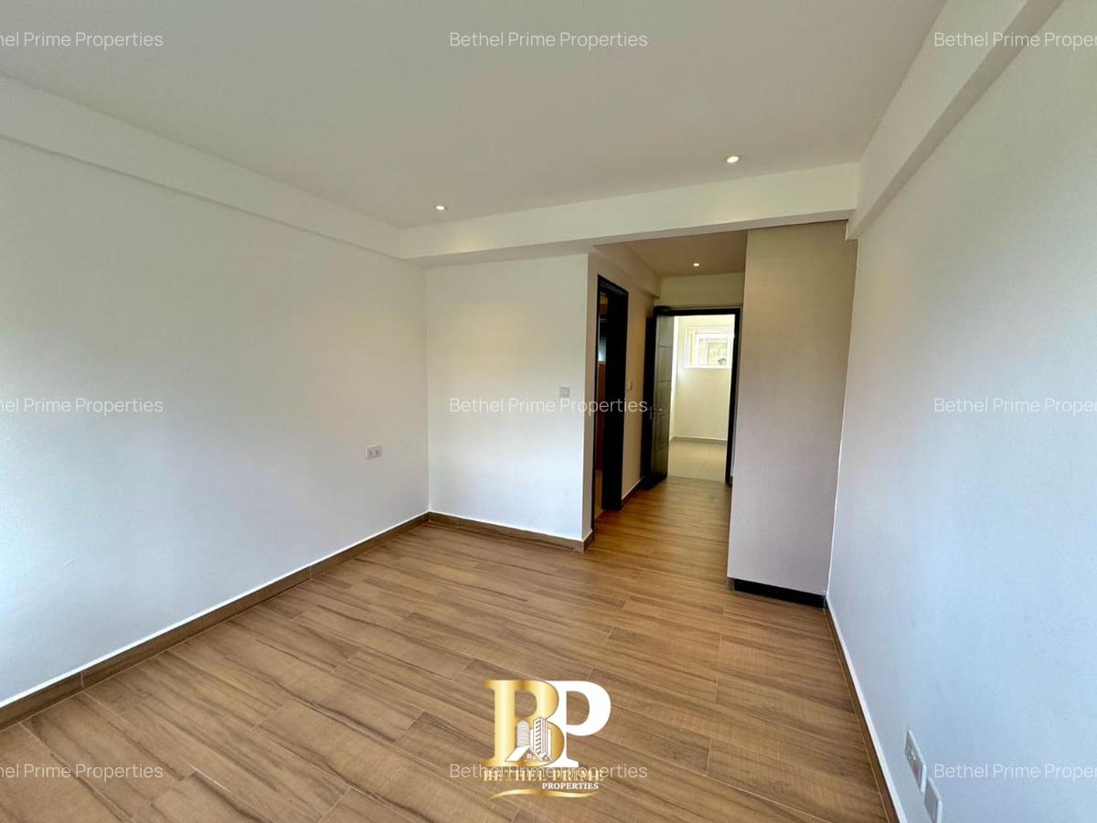 3 Bed Apartment with En Suite in General Mathenge - 10