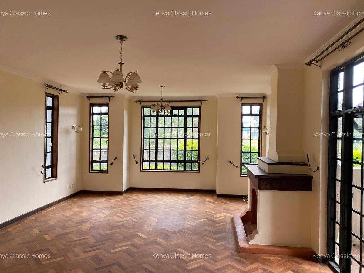 4 Bed House with En Suite at Karen - 2