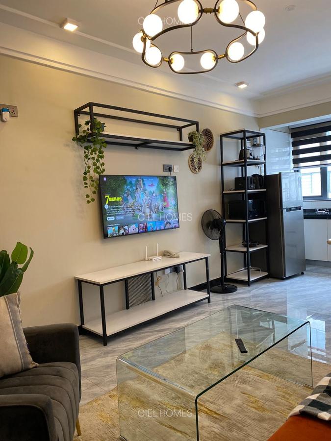 Serviced 1 Bed Apartment with Swimming Pool at Wood Avenue - 4