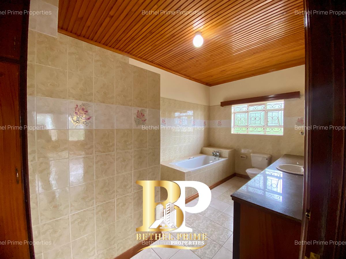 5 Bed House with En Suite in Nyari - 9