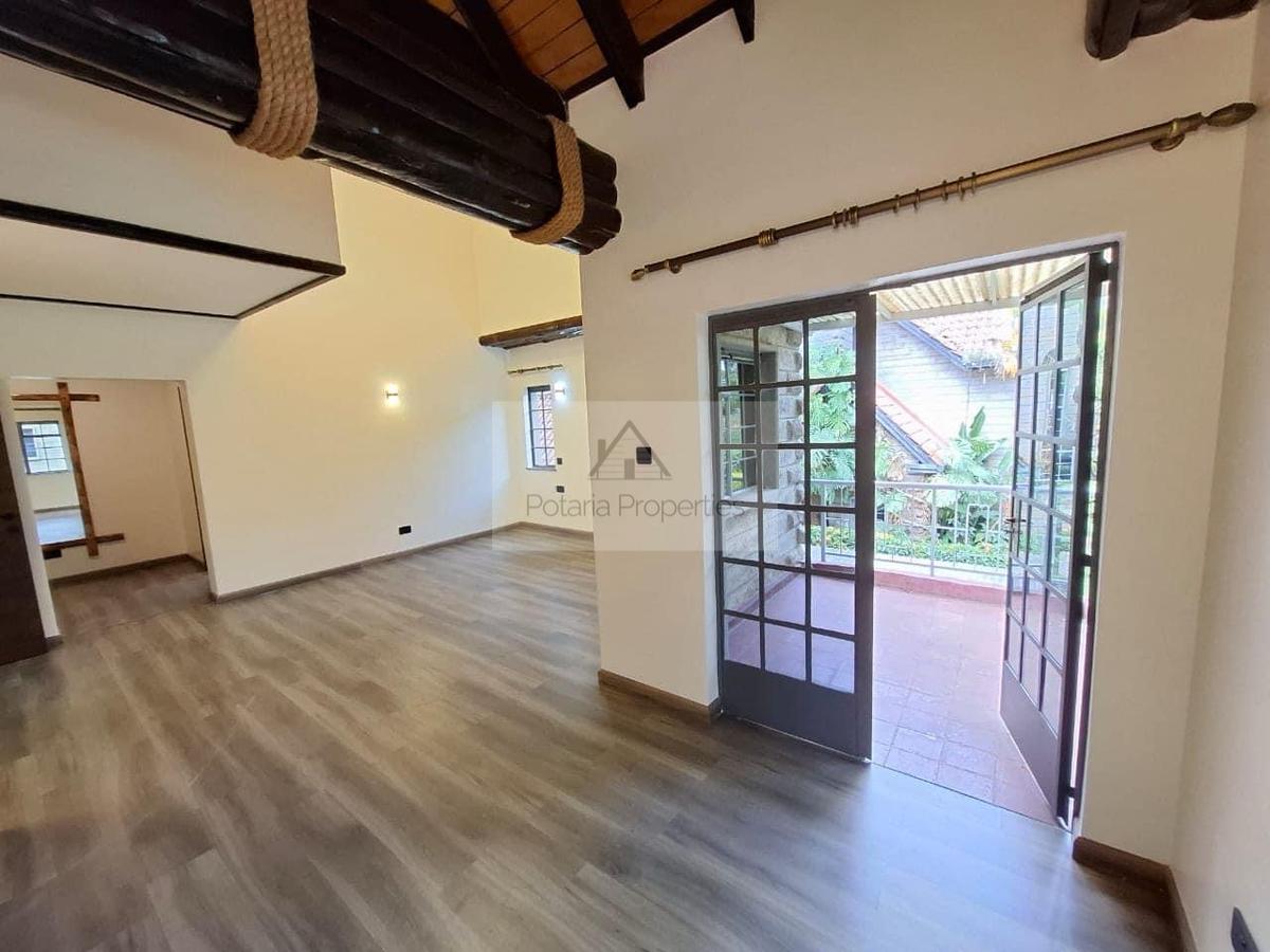 4 Bed Villa with En Suite in Kileleshwa - 8