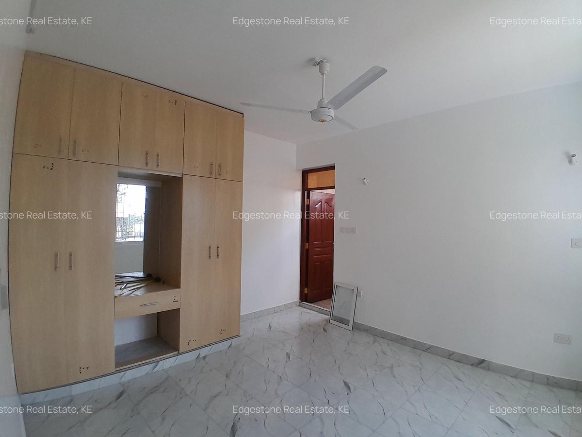 3 Bed Apartment with En Suite in Tudor - 7